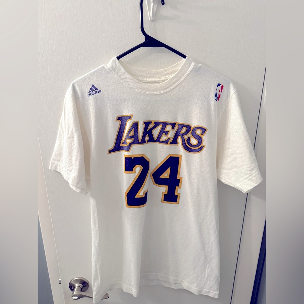 Vintage Kobe Bryant shirt